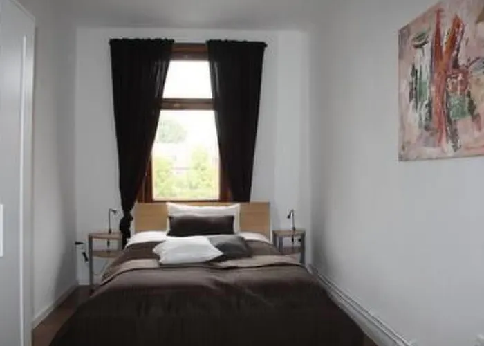 דירה Gemuetliche In Mit Garten By Interhome